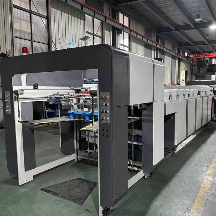 Máquina automática de verniz de óleo UV de papel fino e grosso